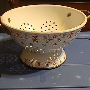 Kamenstein Floral Enanamel Colander with Gold Handles